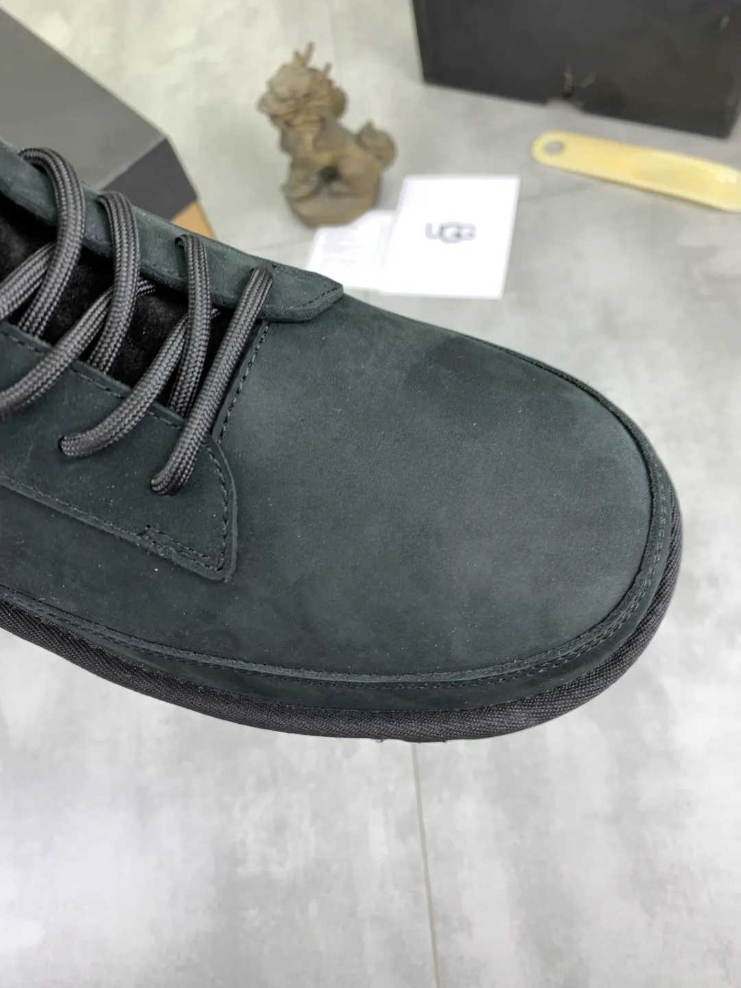 Men's shoes P620 New arrival🆕🆕🆕 IUGGI Men's British retro Martin boots Winter new men's outdoor hiking boots First layer of cowhide on the outside and wool on the inside Comfortable and warm Rubber sole sole Non-slip and firm Trendy and fashionable Casual and versatile Size: 39-44 (38 45 customized) Color: two colors